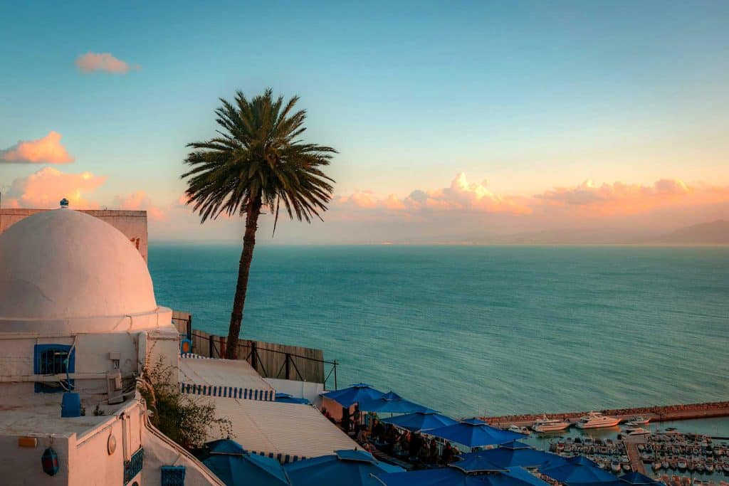 Séjours seniors en Tunisie entre détente, sécurité et accompagnement